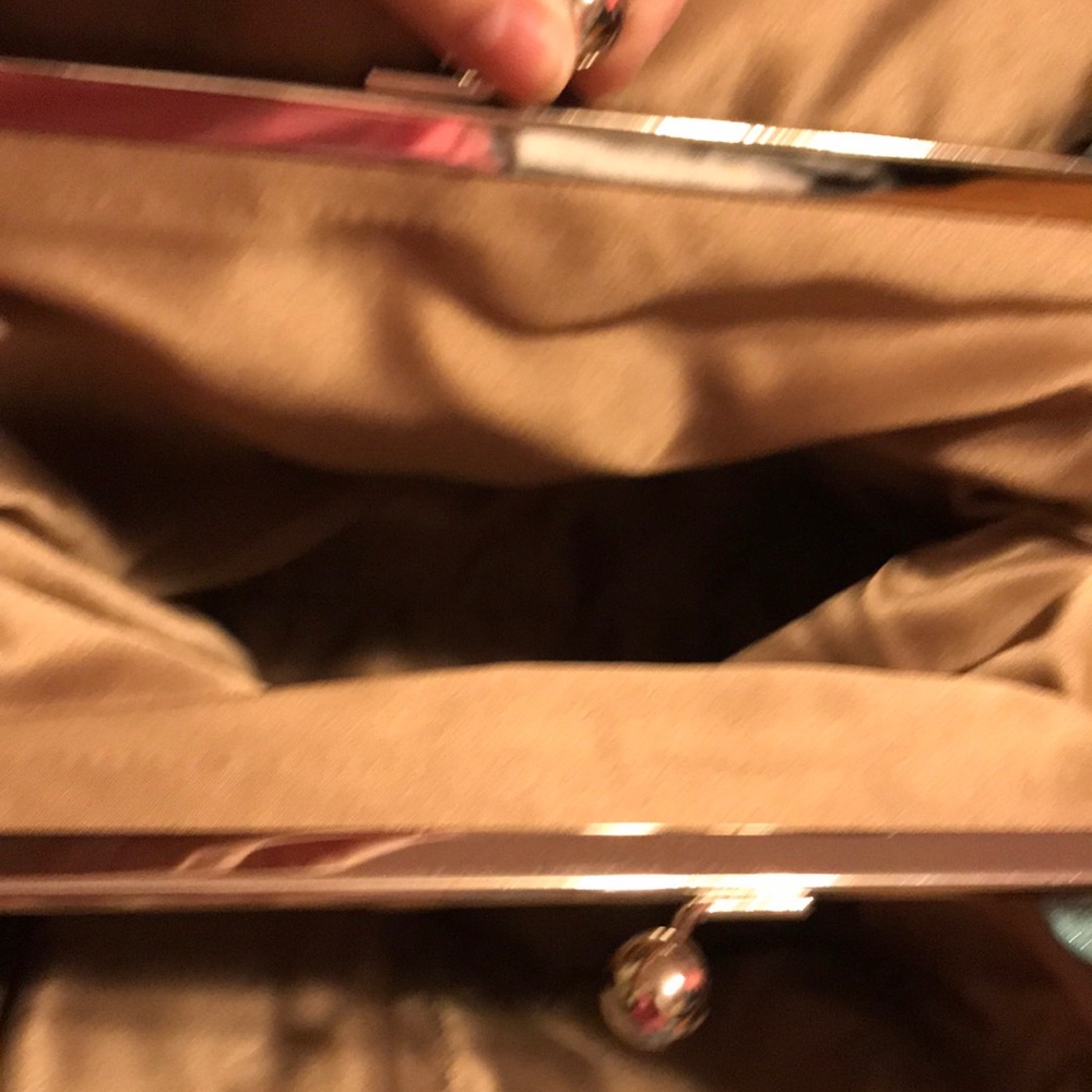 Coach - Picture 7 of 8